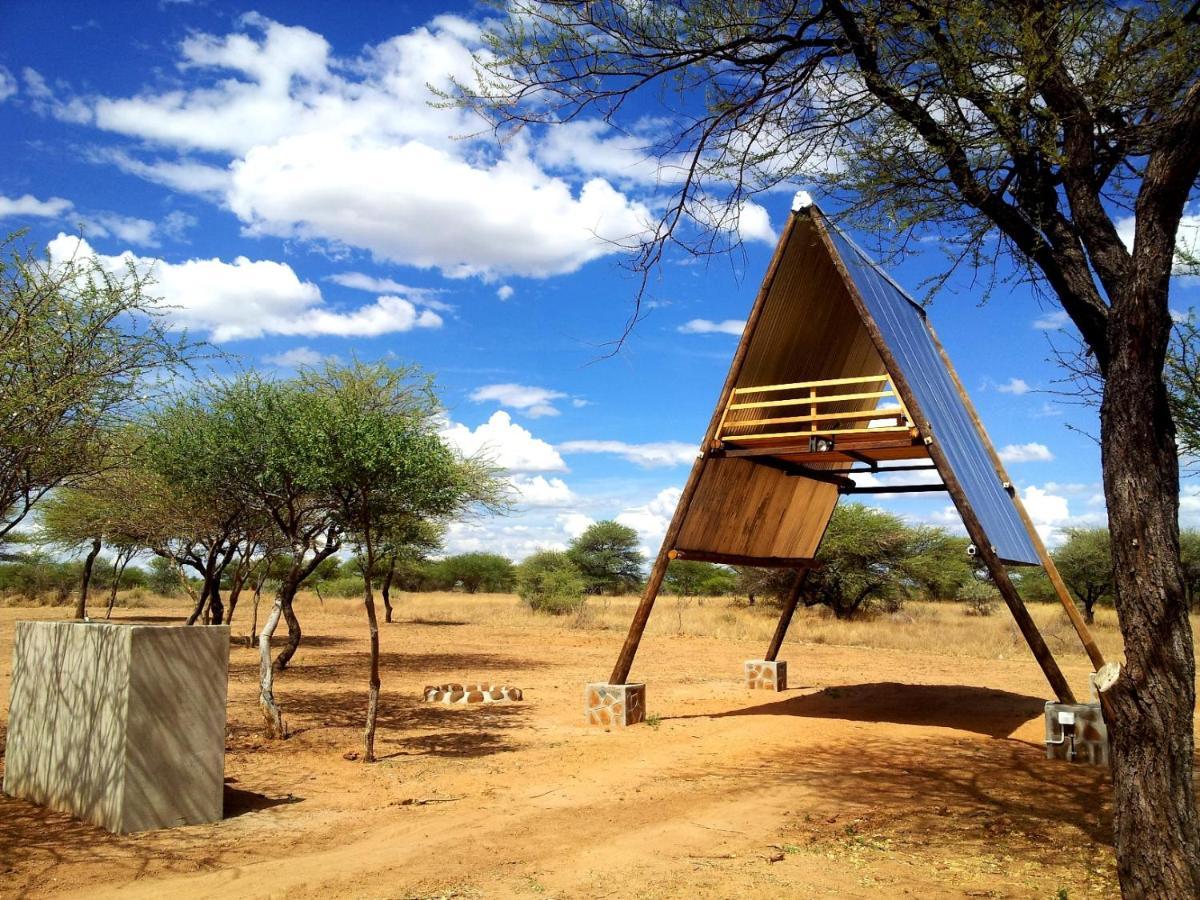 Ovita Wildlife Restcamp Okazize Exterior photo
