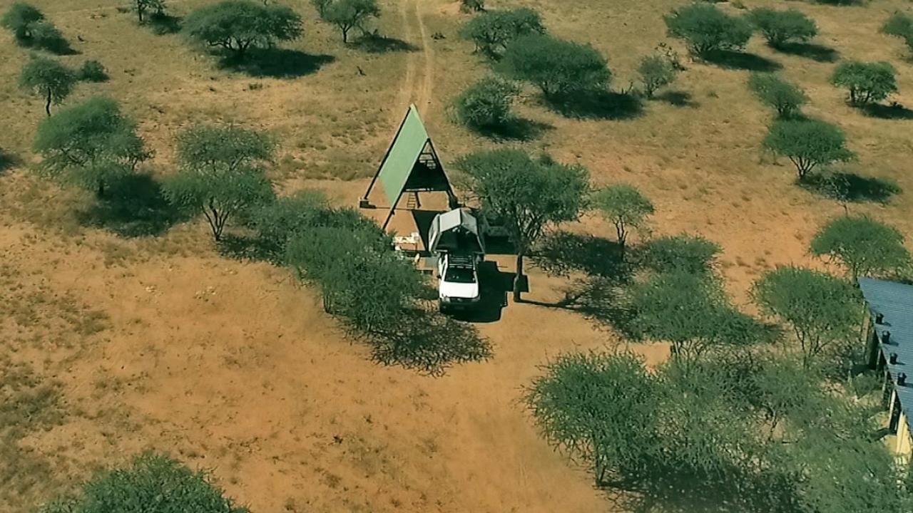 Ovita Wildlife Restcamp Okazize Exterior photo